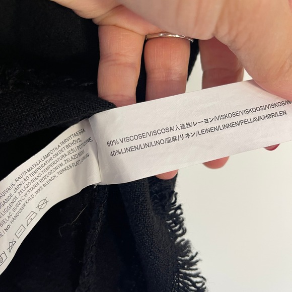 Moon River $79 Black Sleeveless Embroidered Fringe Linen Top Women's Size Small - Picture 9 of 9